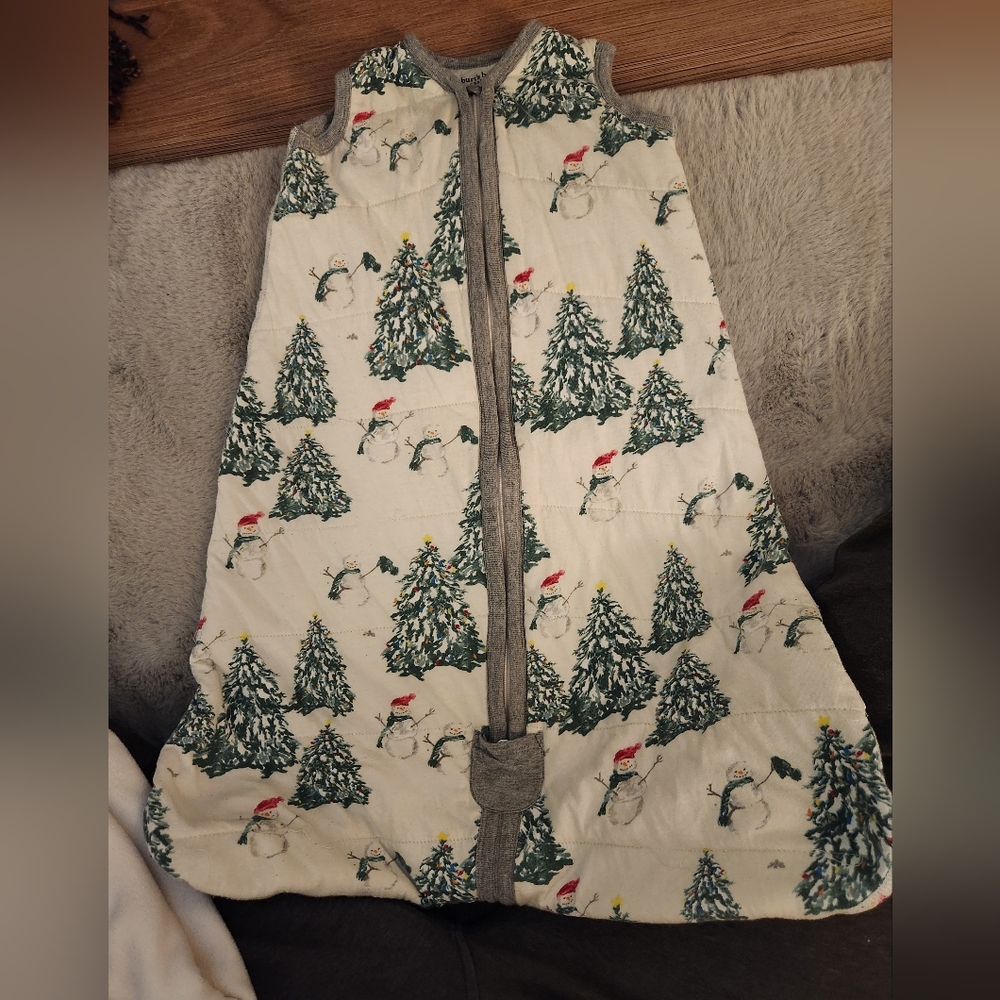 Burts Bees beekeeper wearable blanket 6 -12 months